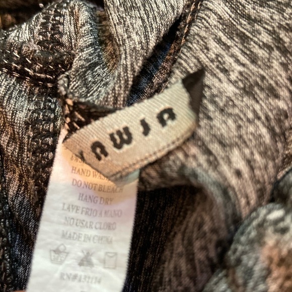 Always Leggings Size Small - Picture 5 of 6